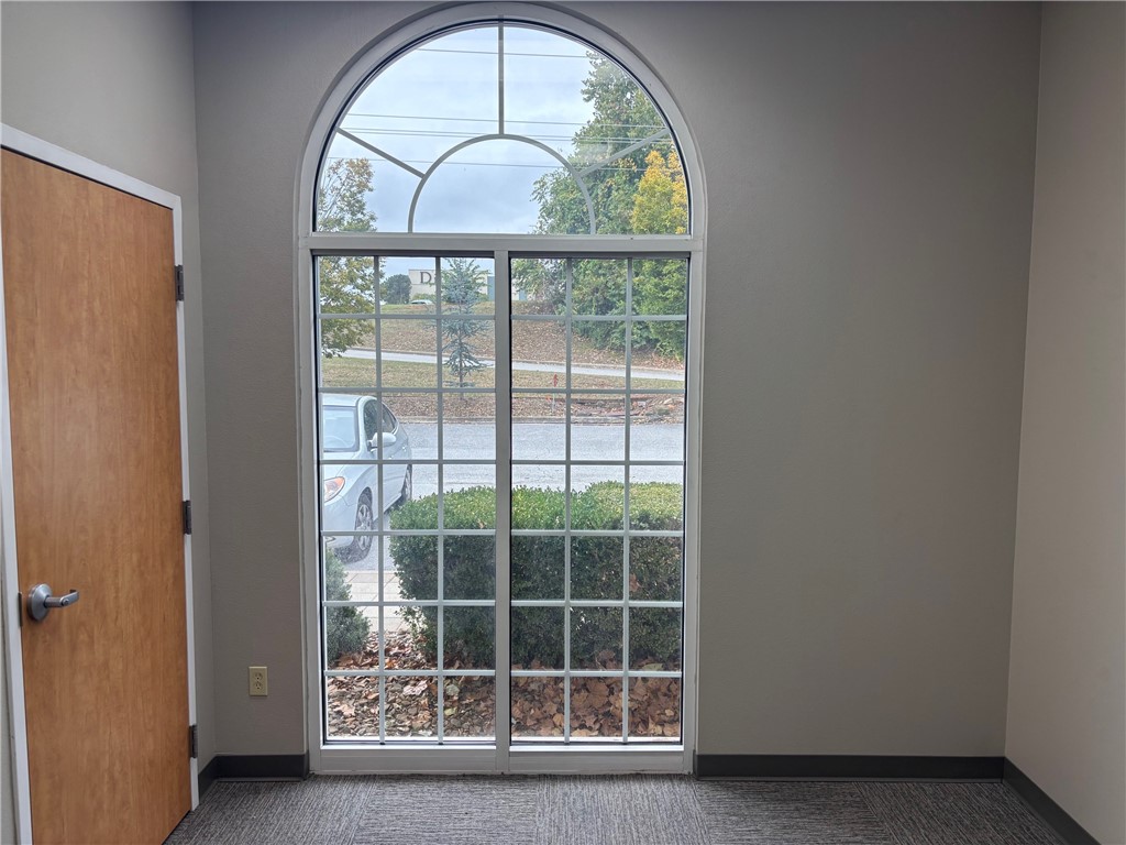 Fayetteville Outlots - Commercial Lease