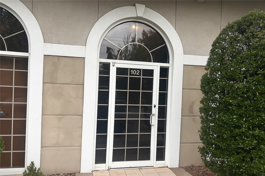 Fayetteville Outlots - Commercial Lease