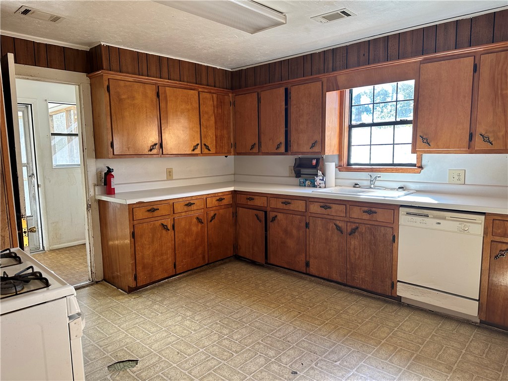 Clarksville 321023 - Residential