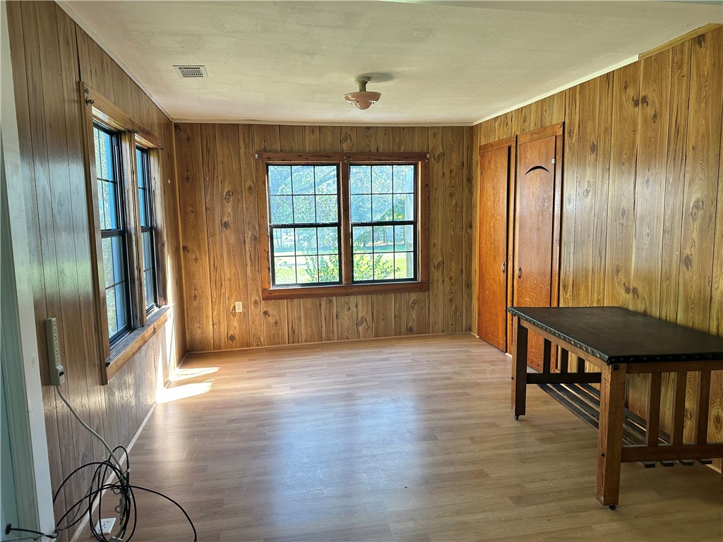 Clarksville 321023 - Residential