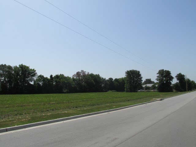 Seals Add-Bentonville - Land