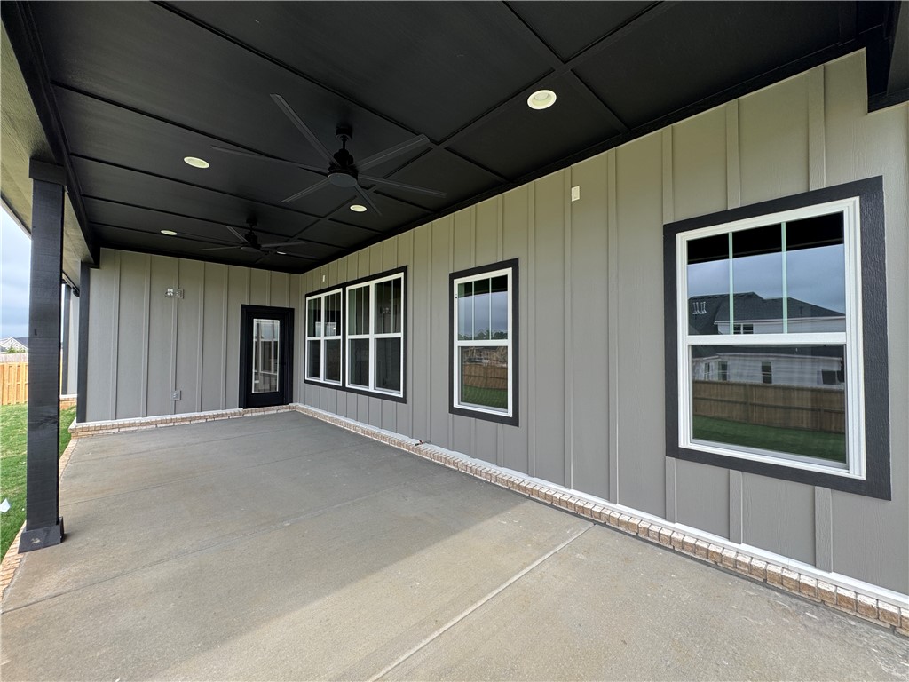 Crescent View Ph II Lowell - Residential