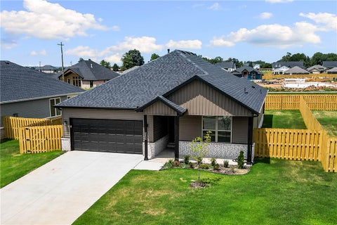 Photo of 1814 Bugg Street, Pea Ridge, AR 72751 (MLS # 1361101)