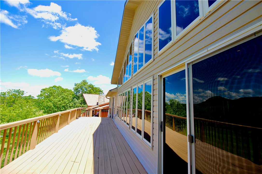 Unit 112 Holiday Island - Residential