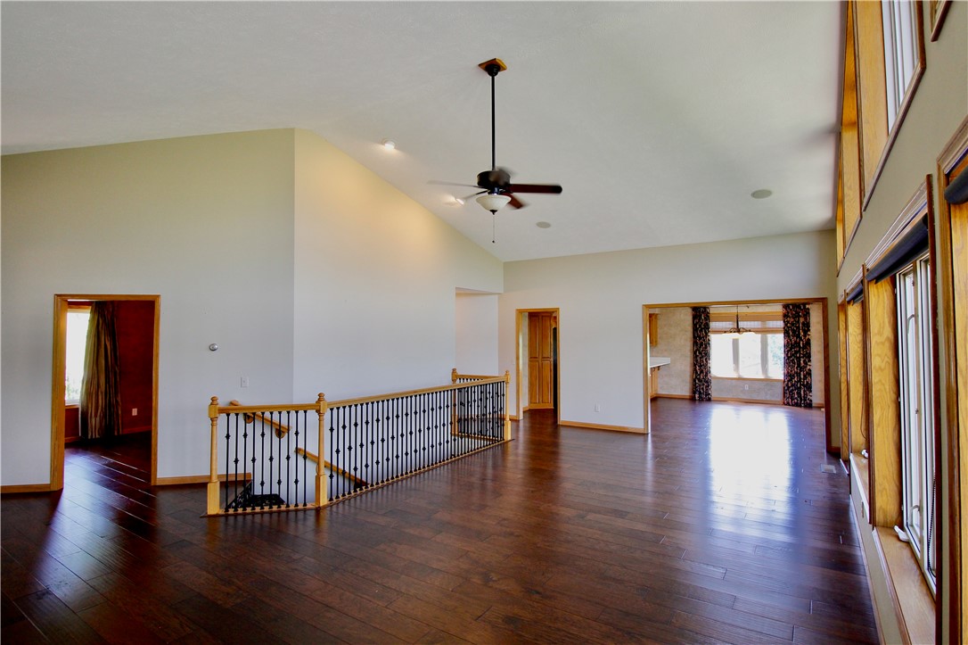 Unit 112 Holiday Island - Residential