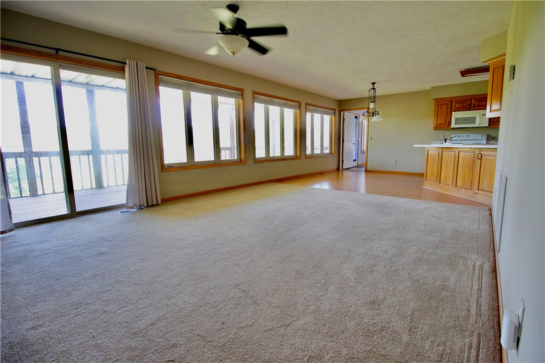 Unit 112 Holiday Island - Residential
