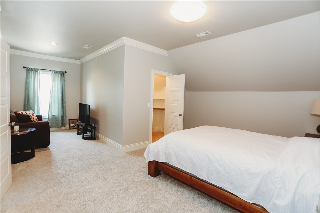 Champions Golf & Cc Rogers - Residential