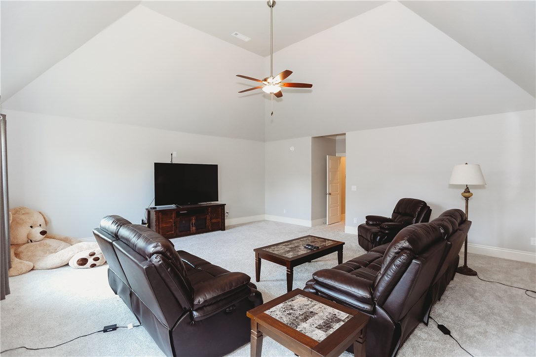 Champions Golf & Cc Rogers - Residential