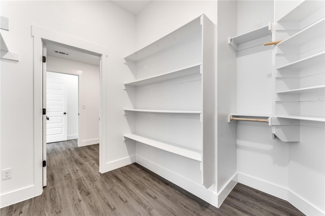 Castlewood - Residential