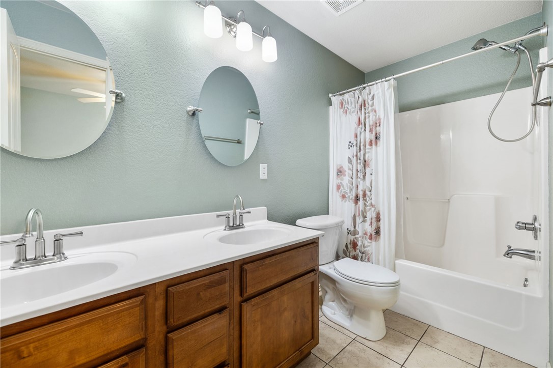 Walnut Crossing Sub - Residential