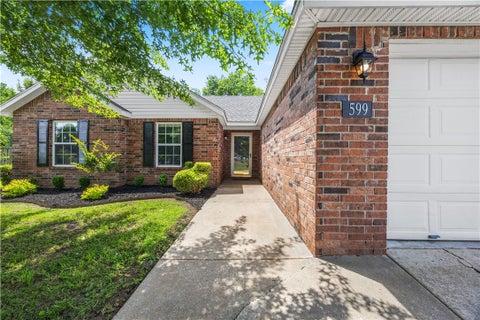 Photo of 599 Richland Creek Avenue, Elkins, AR 72727 (MLS # 1349430)