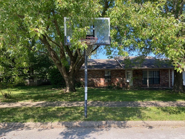 Just down from the Prairie Grove schools you will find this gem on a quaint neighborhood street. With three bedrooms, 2.5 baths, and an open floor plan you will find plenty of room for everyone. A beautiful sunroom with a view awaits the cooler winter months and the inground pool is perfect for our warmer summer months! Don't miss out on this opportunity. Get your showing scheduled today!