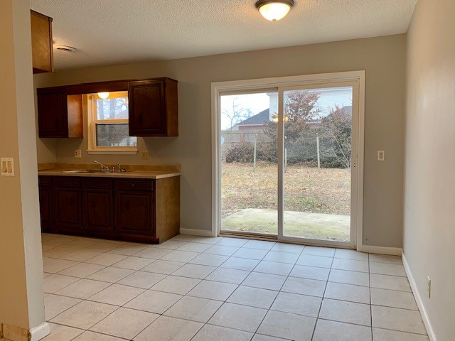 Rolling Oaks - Residential Lease