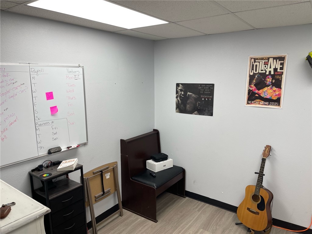 Springdale Outlots - Commercial Lease