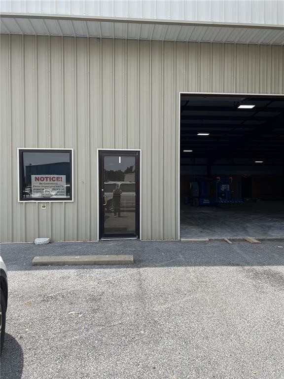 Springdale Outlots - Commercial Lease