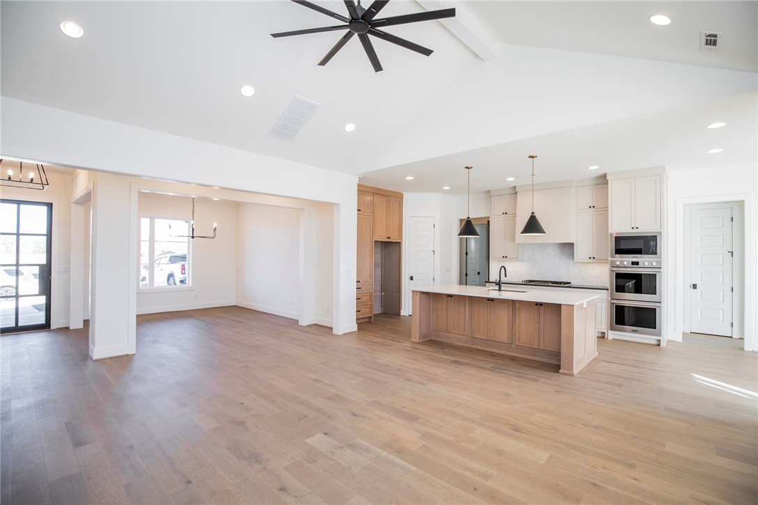 Aurora Ph 3 - Residential