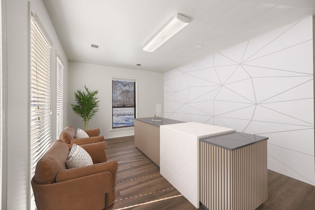 Regency North Ph I - Commercial Lease