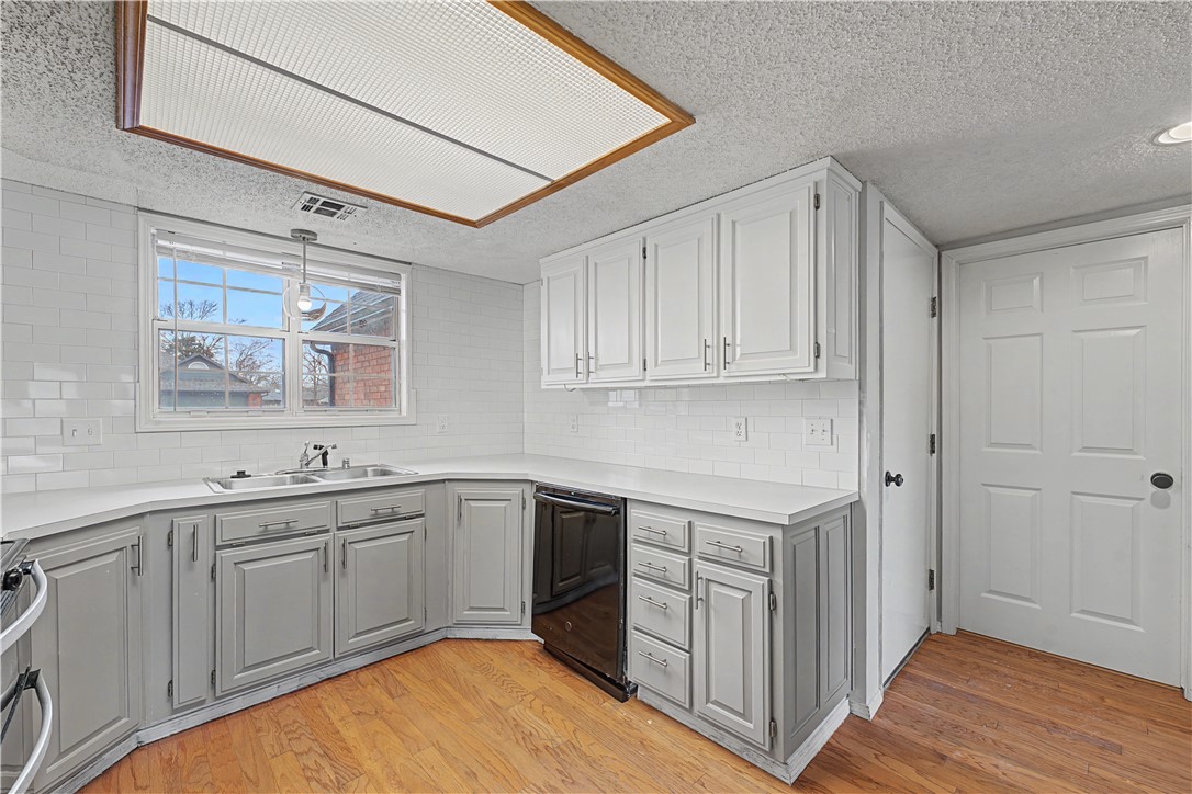 Whispering Timbers - Residential