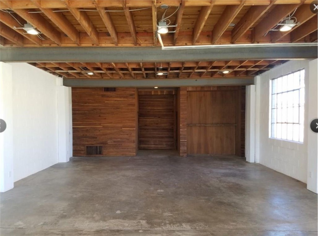 Wood Stroud Add Rogers - Commercial Lease