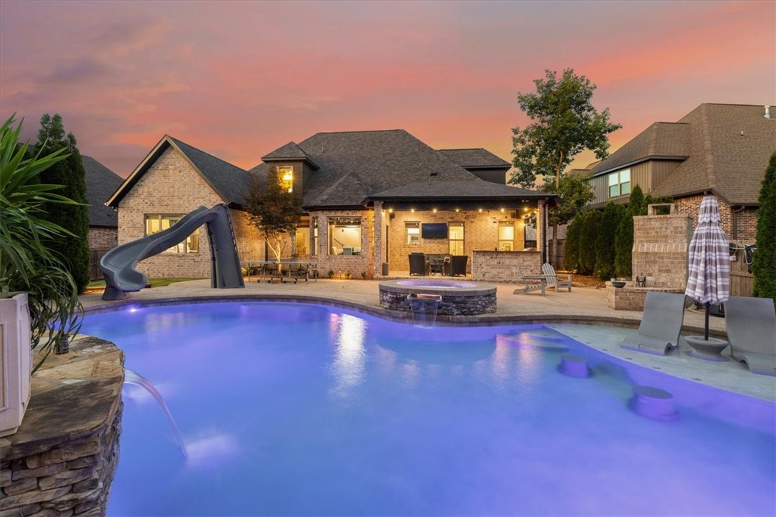 Woods Creek - Residential