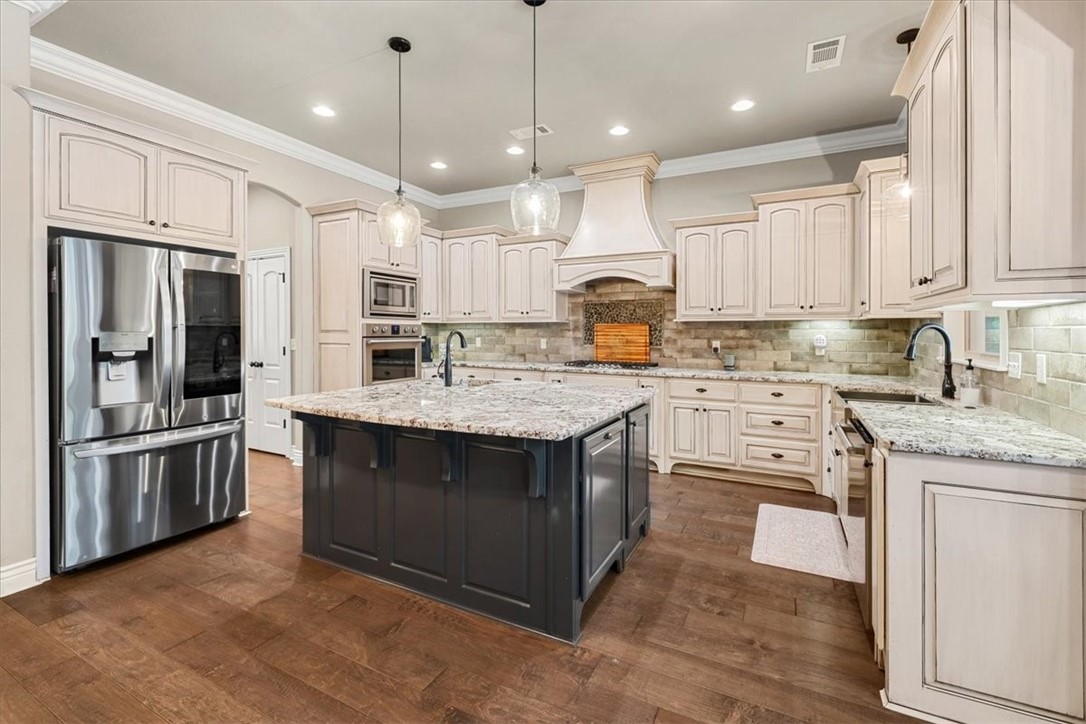 Woods Creek - Residential