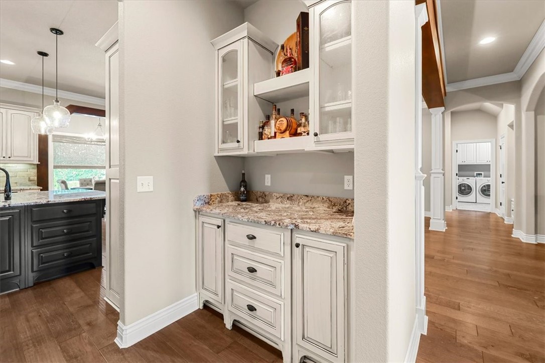 Woods Creek - Residential