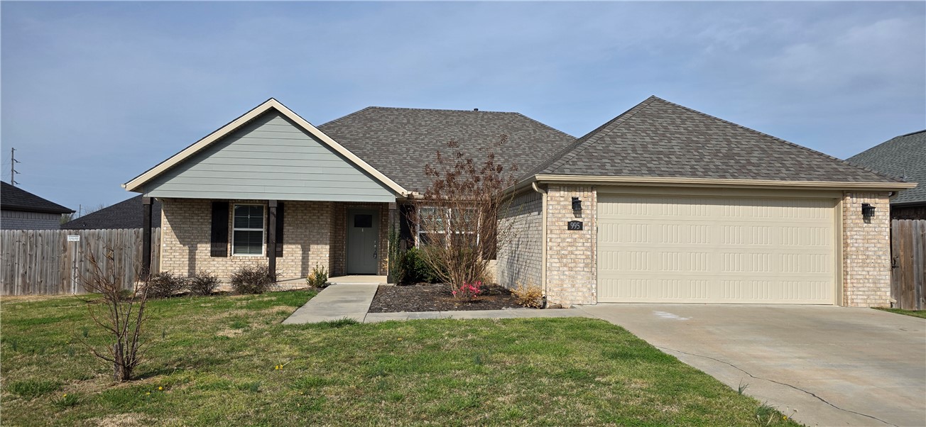 Hickory Meadows Sub Ph 1 - Residential Lease