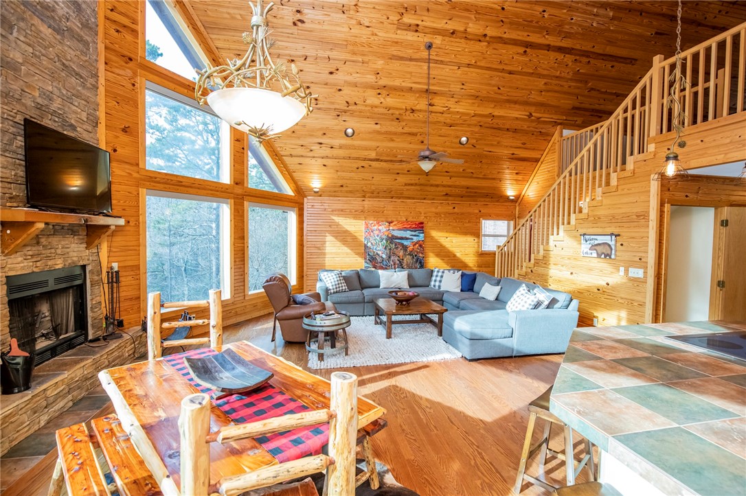 Piney Point Retreat - Residential