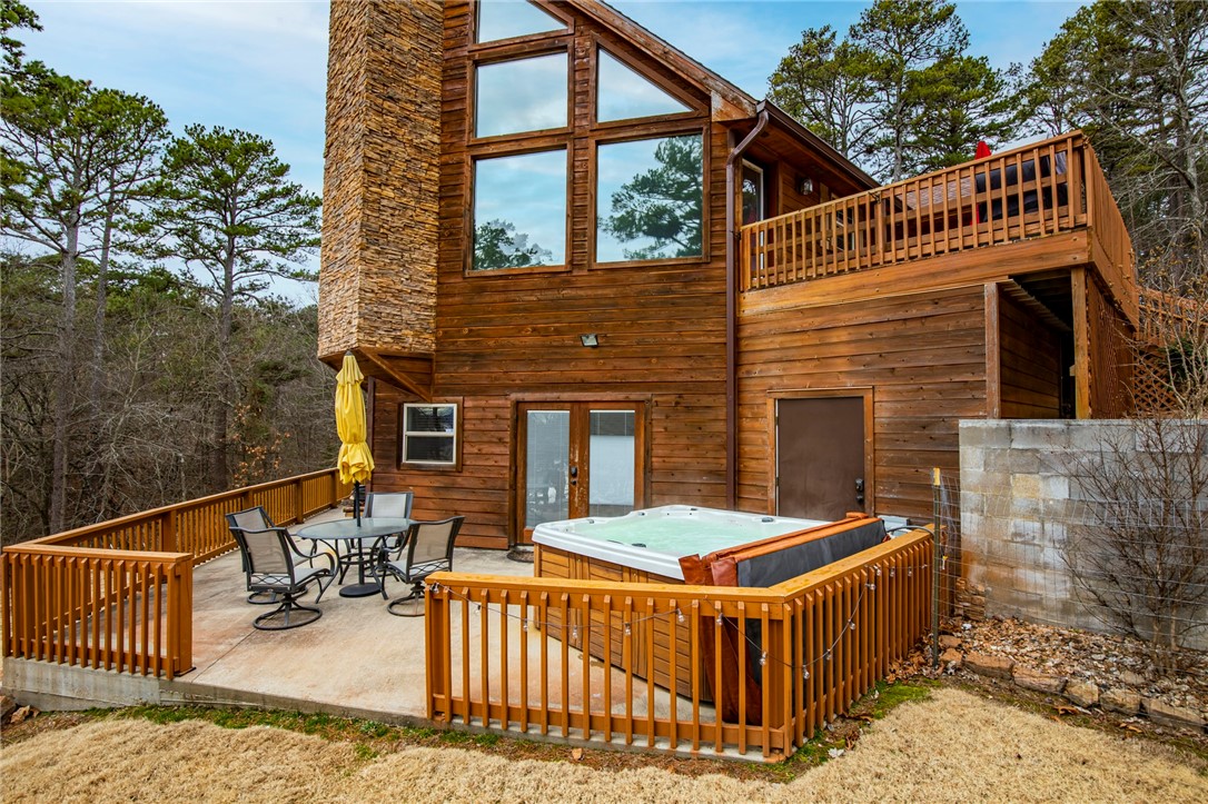 Piney Point Retreat - Residential