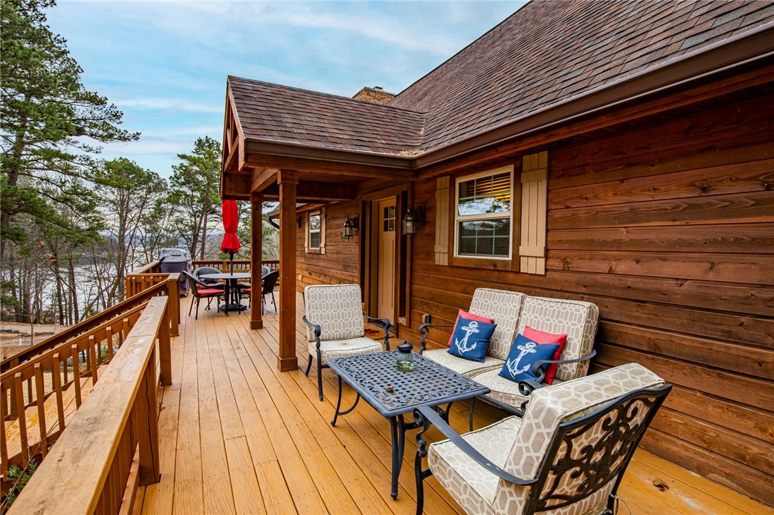 Piney Point Retreat - Residential