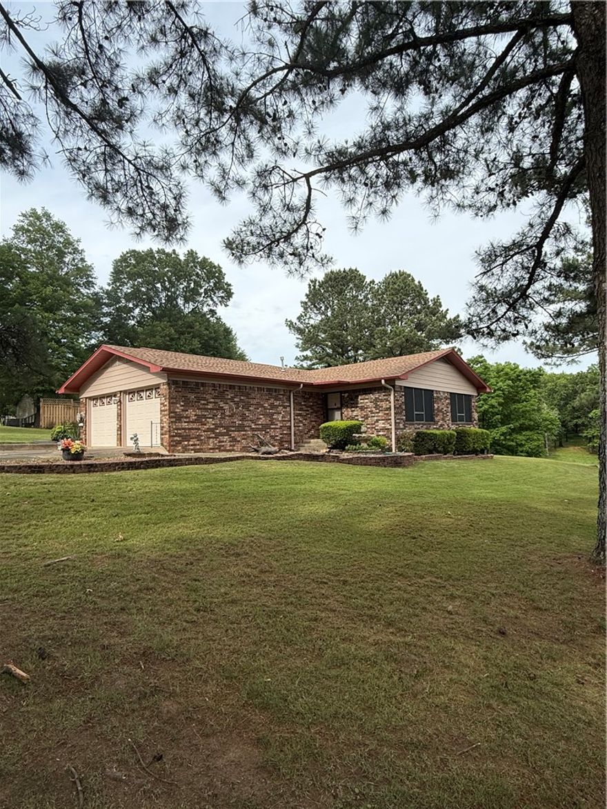 Great opportunity in a convenient Russellville location! This 3 bedroom, 2 bathroom home sits on a spacious corner lot and offers solid bones with plenty of potential to make it your own. Inside, you’ll find a clean, well-maintained interior that is fully livable as-is, while still offering room for updates and personal touches.
The functional layout provides comfortable living spaces, and the property includes a valuable storm shelter for added peace of mind. Whether you’re a first-time buyer, investor, or someone looking for a home you can update over time, this property checks a lot of boxes.
Don’t miss your chance to own a well-kept home with great upside in Russellville