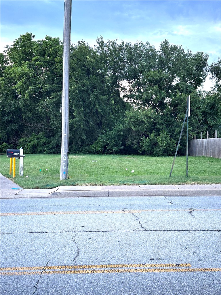 Carls Sub Siloam Spgs - Land