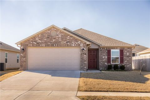 Photo of 2106 E Annette Drive, Siloam Springs, AR 72761 (MLS # 1335575)
