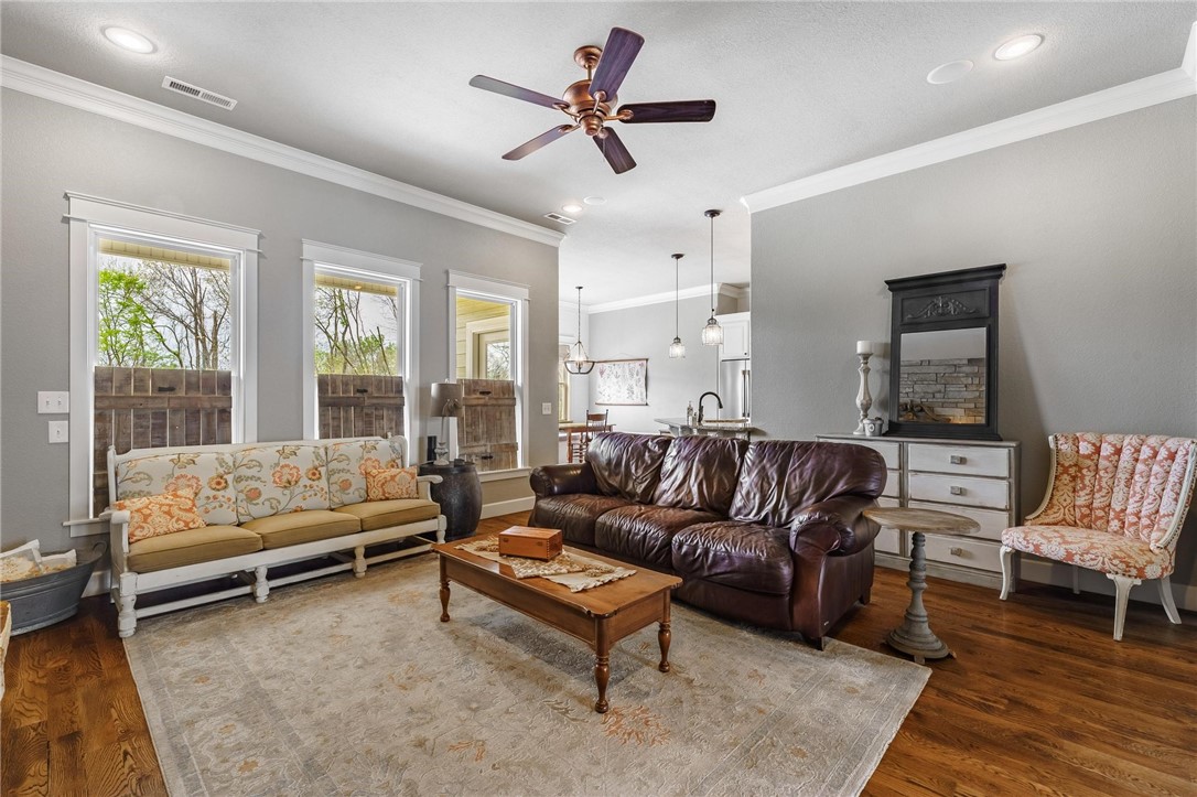 Little Flock - Residential