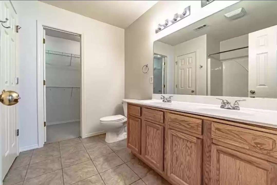 Stoneburrow Add Phase II - Residential Lease
