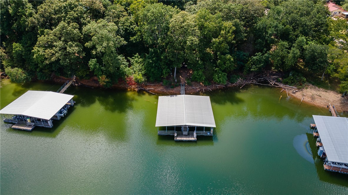War Eagle Cove Sub - Land
