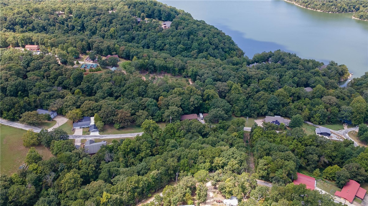 War Eagle Cove Sub - Land