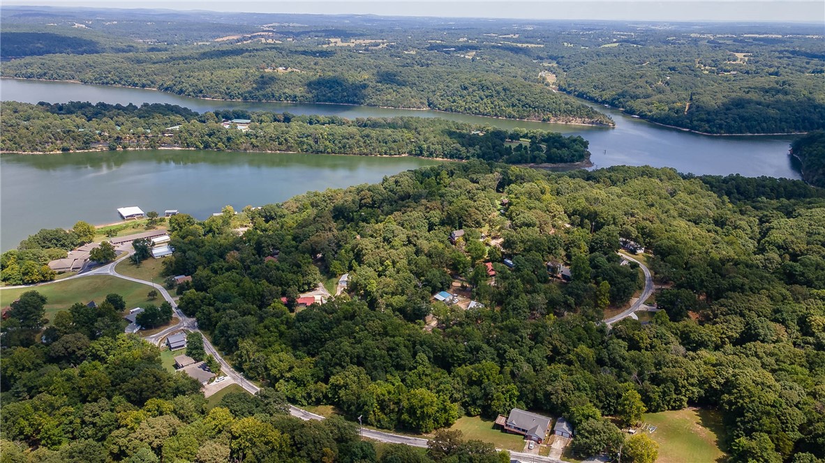 War Eagle Cove Sub - Land