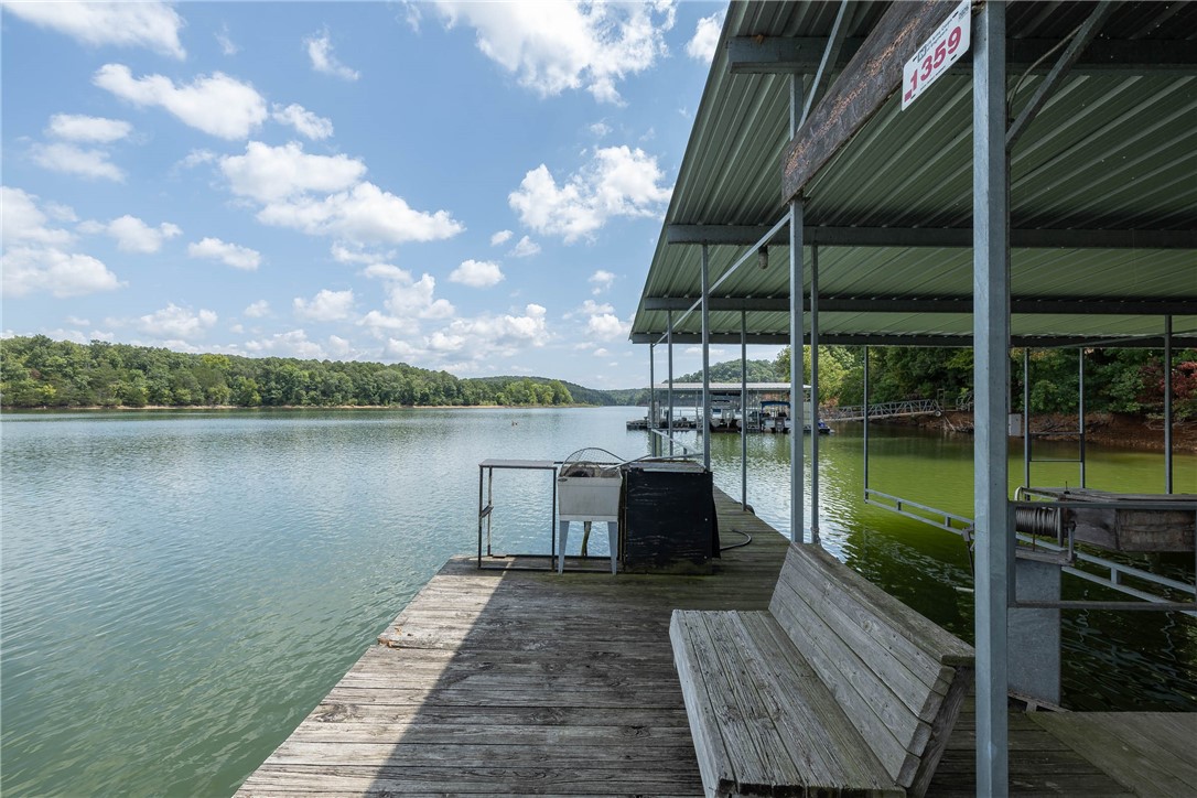 War Eagle Cove Sub - Land