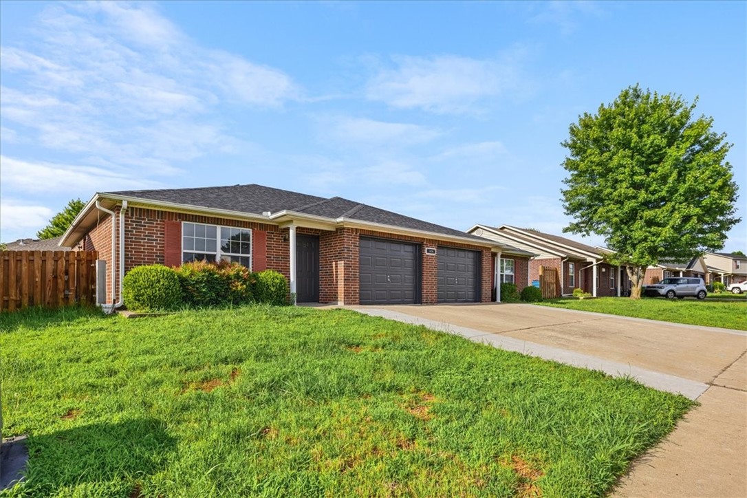 NEWLY REMODELED. Situated just 3 miles from Downtown Bentonville and 4 miles from the new Walmart Home Office Campus, this neighborhood provides unbeatable convenience for homeowners and investors alike. These thoughtfully designed duplexes feature spacious floor plans, making them an excellent choice for both primary residences and investment properties. With Bentonville’s thriving rental market and continued growth, Carriage Square offers a strong return on investment in a sought-after area. Residents will enjoy easy access to world-class mountain biking trails, top-rated schools, Crystal Bridges Museum, and Bentonville’s vibrant dining and shopping scene. This property also boasts a brand new roof installed 2025, and thoughtful upgrades to the property giving it endless upside on rent potential!