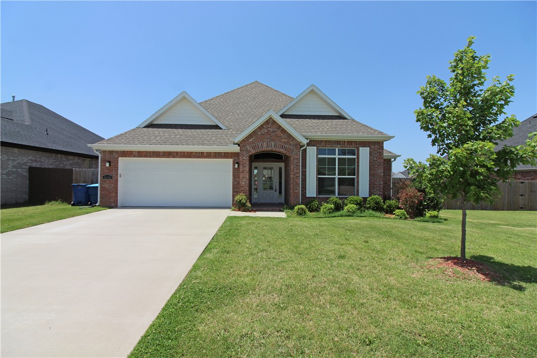 A larger 3 bedroom, 2 bath, 2 car garage home with ALL POA amenities to enjoy. This house features wood flooring, granite counters, open living area with gas fireplace, split floor plan with large Primary with stand up shower/ jacuzzi. Occupied. Ready 1st week of July. 1 pet negotiable with increased deposit.