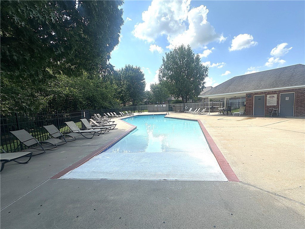 Bridgeport Ph Vi - Residential