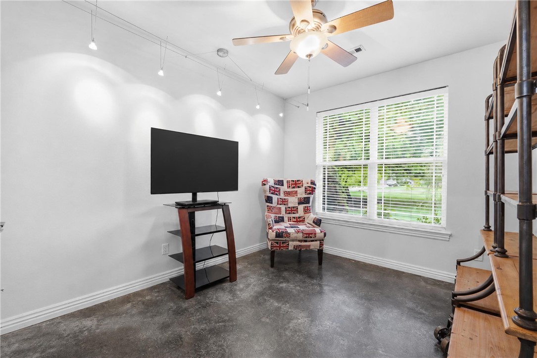 Bridgeport Ph Vi - Residential