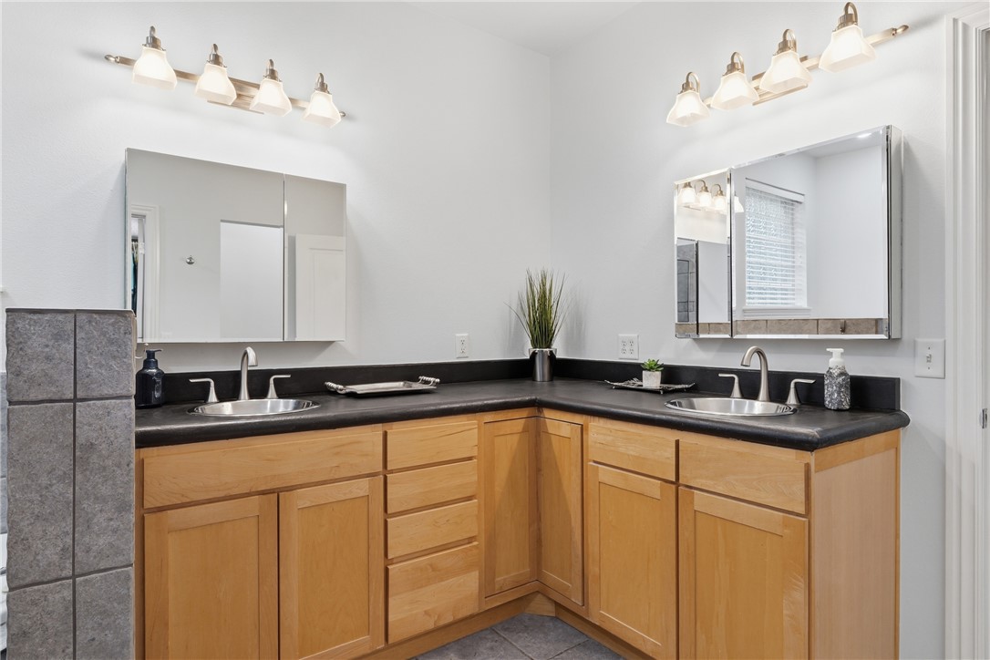 Bridgeport Ph Vi - Residential