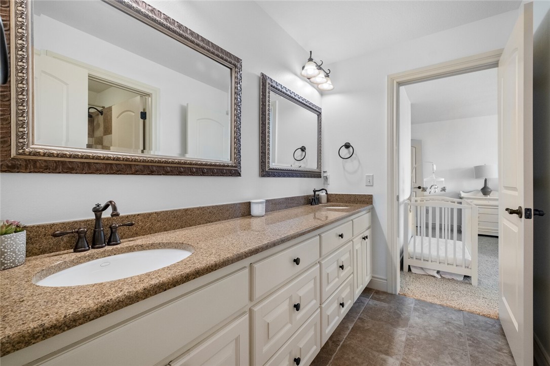 Shadow Valley - Residential