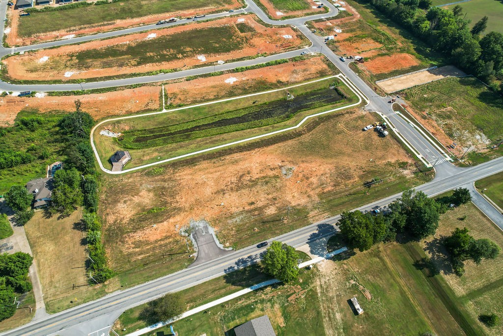 Woodcrest Walk - Commercial Sale