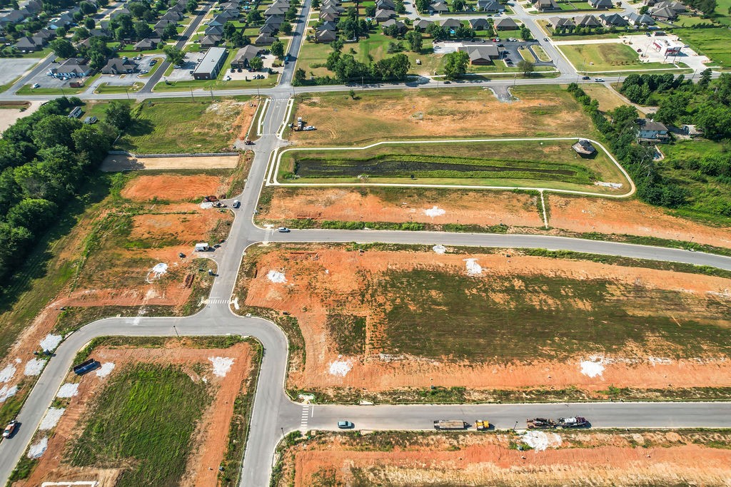 Woodcrest Walk - Commercial Sale