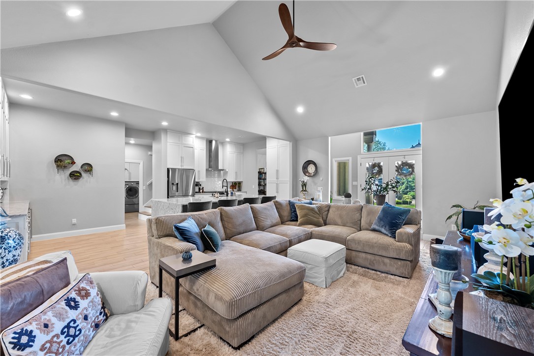 Pinnacle Sub Ph 1, The Rogers - Residential