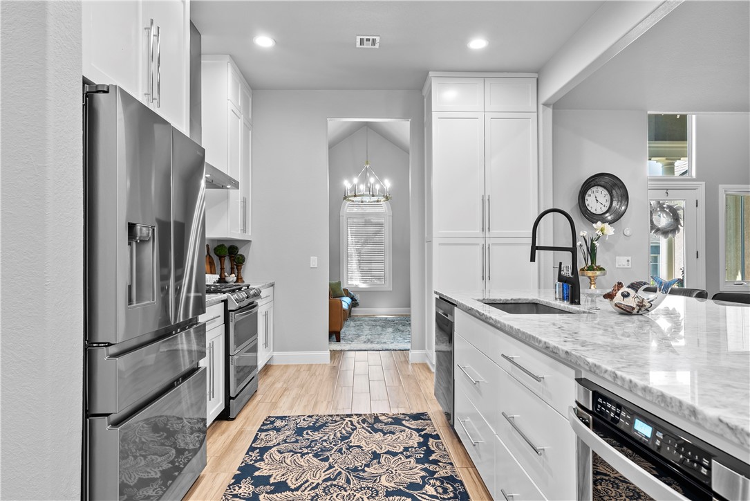 Pinnacle Sub Ph 1, The Rogers - Residential