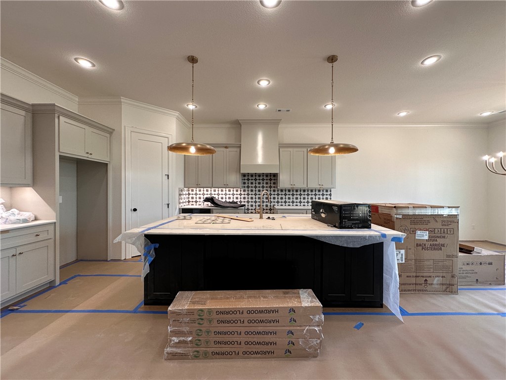 County Line Square - Residential